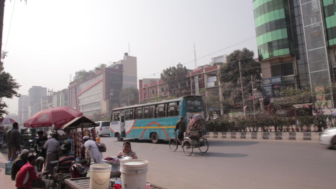 ⁣Dhanmondi Road 4K video footage | ধানমন্ডি রোড 4K ভিডিও ফুটেজ