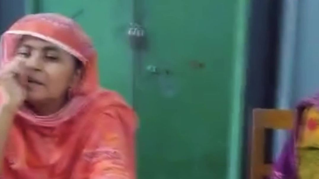 ⁣প্রশংসা পত্র ও সার্টিফিকেট তুলতে ১ হাজার টাকা দাবি করেন কলেজ কর্তৃপক্ষ।